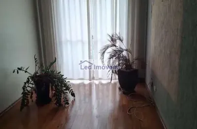 Apartamento com 2 quartos, Jaguaribe, Osasco - R$ 350 mil, Cod: 2818