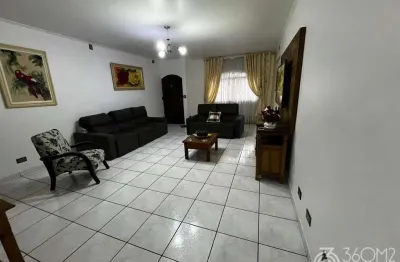 Sobrado para Venda em Santo André, Parque das Nações, 3 dormitórios, 1 suíte, 2 banheiros, 6 vagas