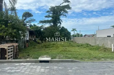 Terreno à venda na Avenida Tres, Praia do Ervino, São Francisco do Sul por R$ 160.000