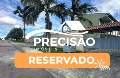 Sobrado com 3 quartos em condomínio no pinheirinho - cód. 06.093