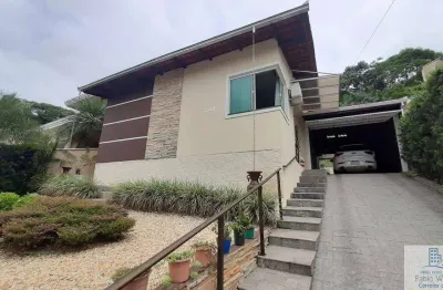 Vendo casa com piscina bairro santa catarina em joinville sc