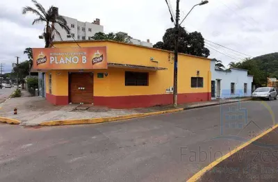 Sala comercial com 1 sala para alugar no Atiradores, Joinville 