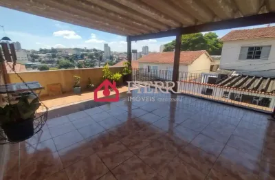 Excelente sobrado a venda no mangalot, 2 vagas, amplo,  varanda, quintal