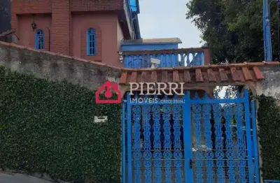 Sobrado ampo com quintal, lareira, jardim a venda no jaraguá