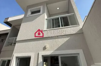 Sobrado para aluguel no parque são domingos — 200 m² | 3 suítes | 5 vagas |