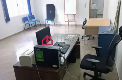 Imóvel ideal para escritório, disponível para locação no jaraguá