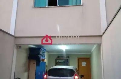 Lindo sobrado a venda no pq maria domitila, 2 suítes grandes, 2 vagas