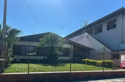 Casa com 4 quartos à venda na Rua Emiliano Perneta, 1304, Centro, Campo Largo