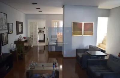Casa com 3 quartos à venda na Rua Mário, Vila Romana, São Paulo