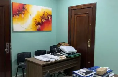 Sala comercial à venda na Rua Barão de Itapetininga, República, São Paulo