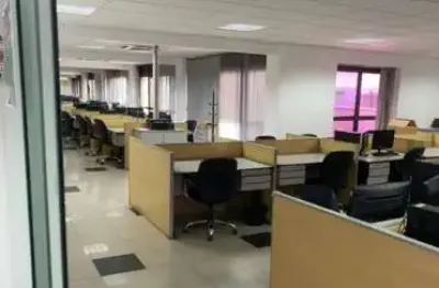 Prédio inteiro em centro histórico de são paulo  -  são paulo