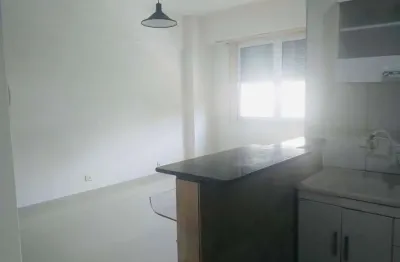 Este apartamento kitchenette/studio é a escolha perfeita para quem busca um espaço aconchegante e moderno em uma das regiões mais charmosas de são paulo. localizado em bela vista, o imóvel conta com 1