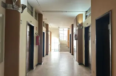 Sala comercial à venda na Praça da República, República, São Paulo