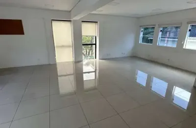 Prédio para alugar na Rua Grajaú, Sumaré, São Paulo