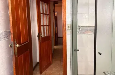 Casa com 4 quartos à venda na Rua Dr. Albuquerque Lins, Santa Cecília, São Paulo