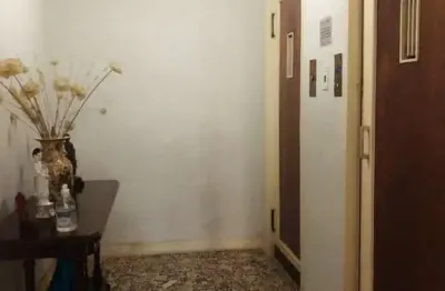 Apartamento à venda na Avenida São Luís, República, São Paulo