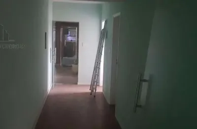 Casa comercial para alugar na Avenida Prestes Maia, Centro, São Paulo