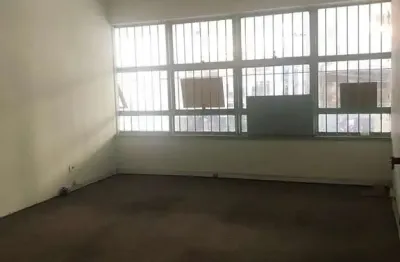 Casa comercial para alugar na Rua Marquês de Itu, República, São Paulo