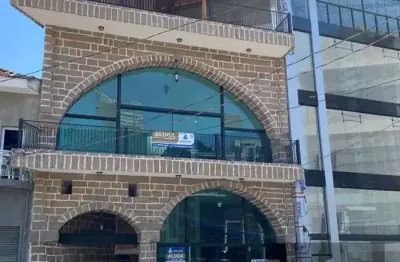 Casa comercial para alugar na Rua Emília Marengo, Vila Regente Feijó, São Paulo