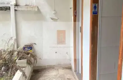 Casa comercial à venda na Rua Santa Isabel, Vila Buarque, São Paulo