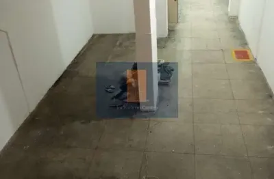 Casa comercial para alugar na Avenida Cásper Líbero, Santa Ifigênia, São Paulo