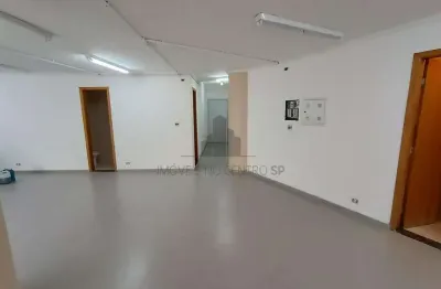 Casa comercial para alugar na Rua Direita, Centro Histórico, São Paulo