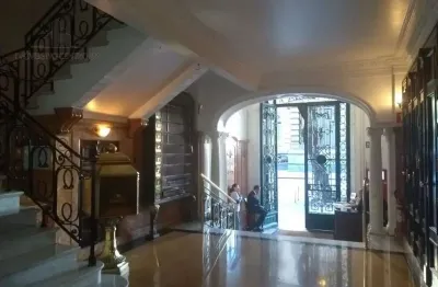 Ponto comercial à venda na Praça Ramos de Azevedo, República, São Paulo