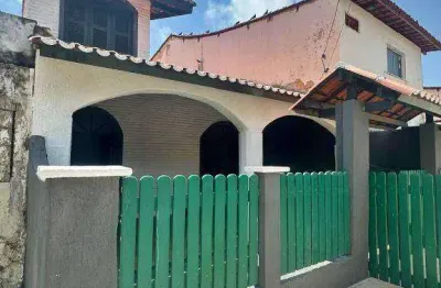 Casa beira-mar, porteira fechada,  com 3 suítes à venda, 198 m² por r$ 260.000 - jacauna(aquiraz) - aquiraz/ce