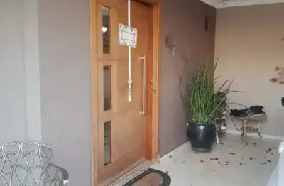 Casa com 3 quartos à venda na Rua Vasco da Gama, 0, Aeroporto, Londrina