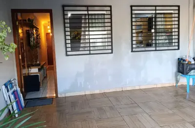 Casa com 2 quartos à venda na Rua Caiapós, 0, Jardim São Paulo, Londrina