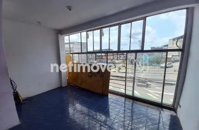 Sala comercial com 3 salas para alugar na Rua Engenheiro Austricliano, 53, São Caetano, Salvador