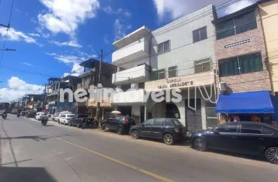 Ponto comercial com 1 sala para alugar na Rua Luiz Régis Pacheco, 275, Uruguai, Salvador