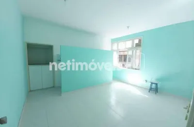 Sala comercial com 1 sala para alugar na Rua Vinte e Um de Abril, 9, Nazaré, Salvador