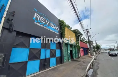 Ponto comercial com 1 sala para alugar na Avenida Jequitaia, 295, Água de Meninos, Salvador