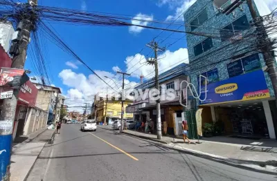 Ponto comercial com 1 sala para alugar na Rua Conde de Porto Alegre, 162, IAPI, Salvador