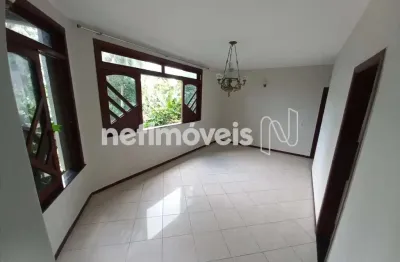 Amplo apartamento 3 quartos para aluguel no monte serrat ( cidade baixa )