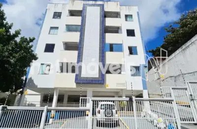 Ótima opção para quem busca apartamento com dois quartos e excelente planta em itapuã