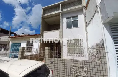 Casa de 2 pavimentos com 3 quartos à venda em roma ( cidade baixa )
