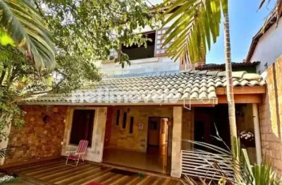 Casa 3 pavimentos &ndash; 3/4 &ndash; suíte &ndash; vista mar &ndash; ipitanga &ndash; lauro de freitas/ba