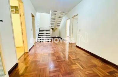 Casa com 6 quartos à venda na Rua Vargem do Cedro, 264, Sumaré, São Paulo