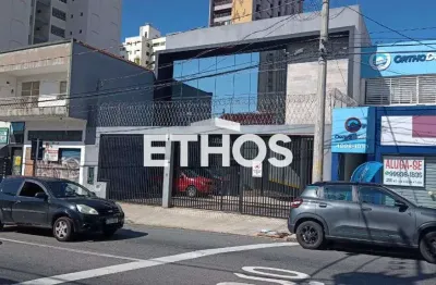 Predio comercial, recem construido, para locacao no centro de jundiai/sp com area de 1.268 m2,  16 vagas, 4 banheiros e elevador