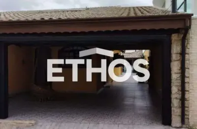 Casa de 276m2 com 03 dormitorios sendo 02 suites no condominio santa teresa em jundiai - para venda