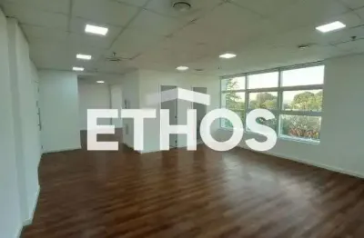 Sala comercial com 100,39 m2, no golden office, com  4 banheiros e 2 vagas na chacara urbana, jundiai