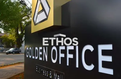 Ethos imobiliaria  apresenta , excelente sala comercial 37,93 m2  aluga -  edificio golden office ,chacara urbana.