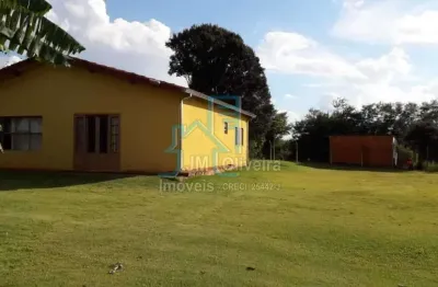 Chácara / sítio com 2 quartos à venda no Capão Alto, Itapetininga 