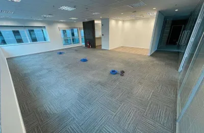 Sala comercial com 11 salas para alugar na avenida brigadeiro faria lima, 1336, jardim paulistano, são paulo por r$ 83.640