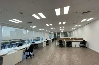 Sala comercial com 4 salas para alugar na avenida roque petroni júnior, 850, jardim das acacias, são paulo por r$ 36.540