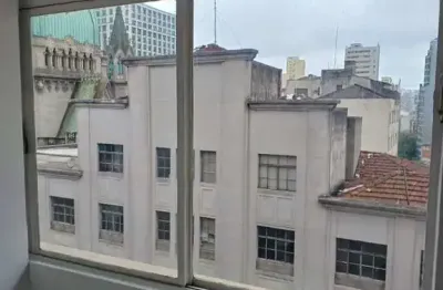 Sala comercial com 1 sala para alugar na rua senador feijó, 40, sé, são paulo por r$ 450