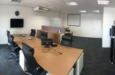 Sala comercial com 3 salas para alugar na avenida doutor chucri zaidan, 1550, vila cordeiro, são paulo por r$ 6.712