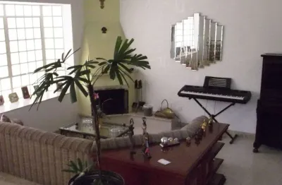 Casa com 4 quartos à venda na rua desembargador artur whitaker, 268, super quadra morumbi, são paulo por r$ 1.060.021